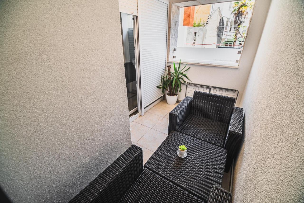 וודיצה Downtown Park Apartments With Balcony מראה חיצוני תמונה