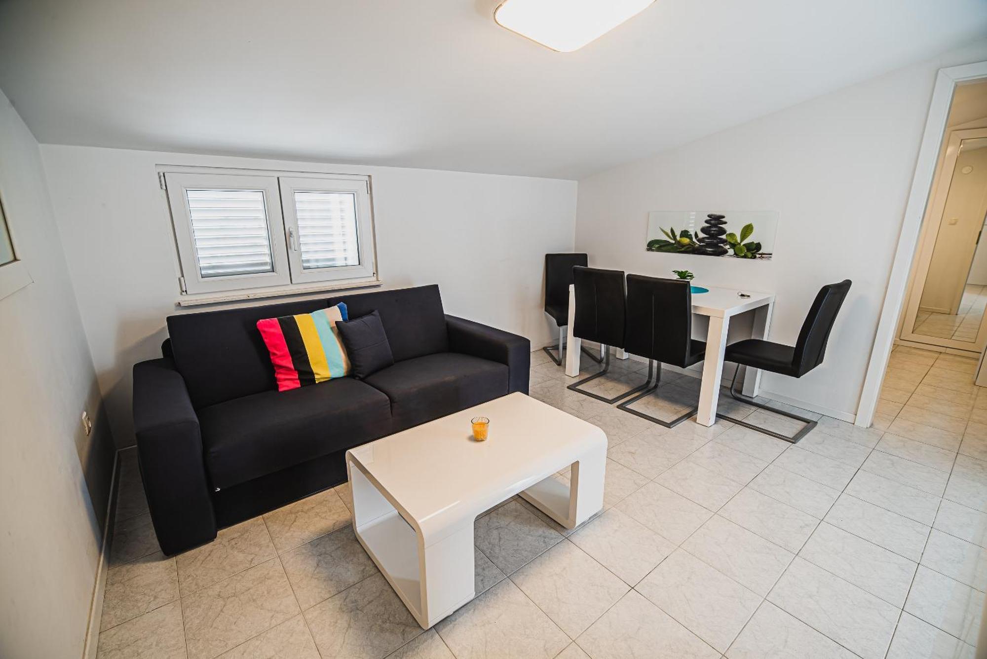 וודיצה Downtown Park Apartments With Balcony חדר תמונה