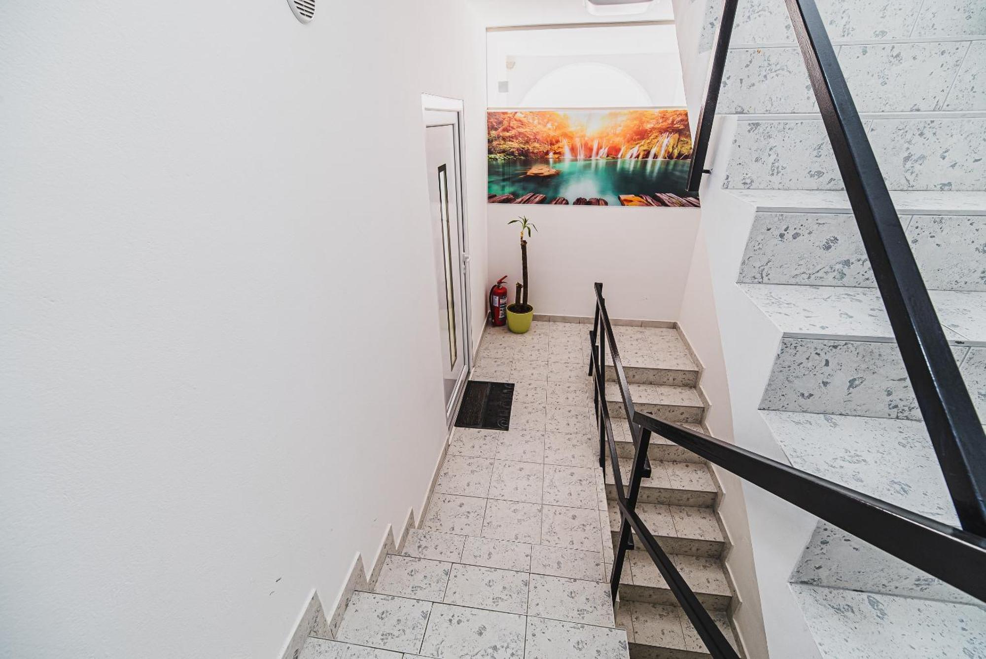 וודיצה Downtown Park Apartments With Balcony חדר תמונה