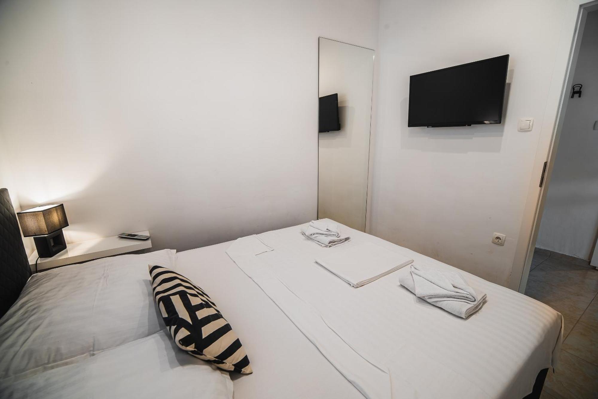 וודיצה Downtown Park Apartments With Balcony חדר תמונה