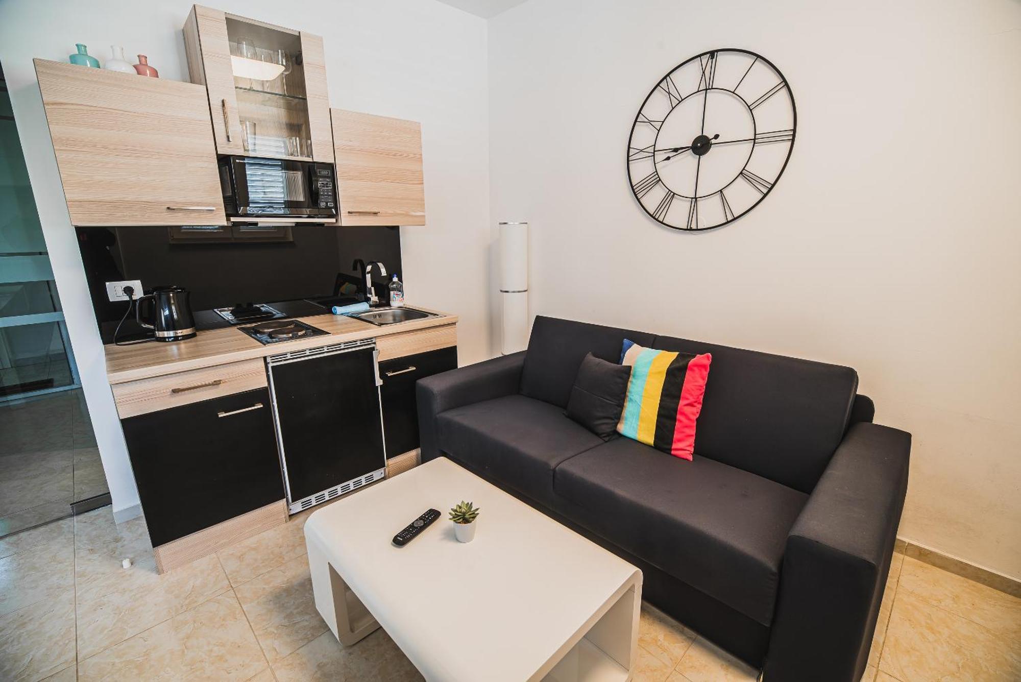 וודיצה Downtown Park Apartments With Balcony חדר תמונה