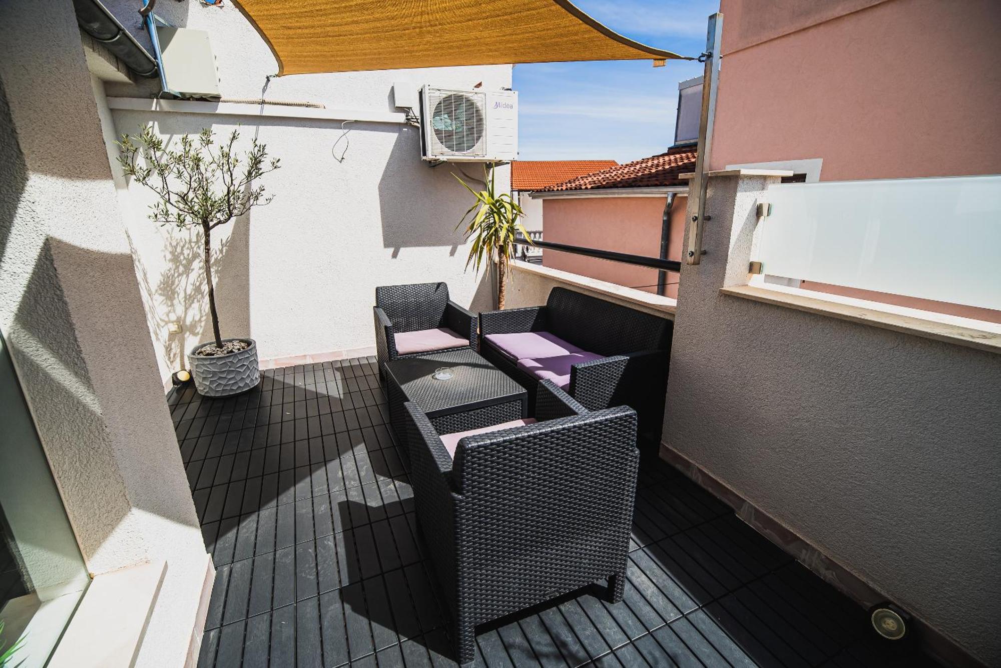 וודיצה Downtown Park Apartments With Balcony חדר תמונה